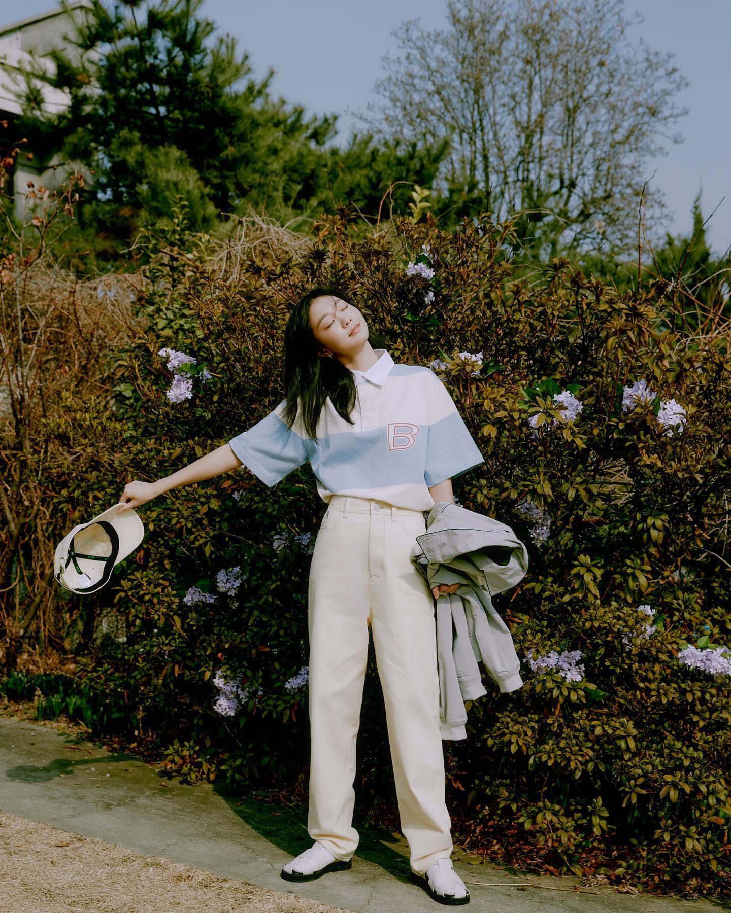 귀엽고 예쁜 언니룩🌸🌼@김다미
예쁘게 10가지 봄코디 법💚🖤무신사 스타일링 #광고 이미지5