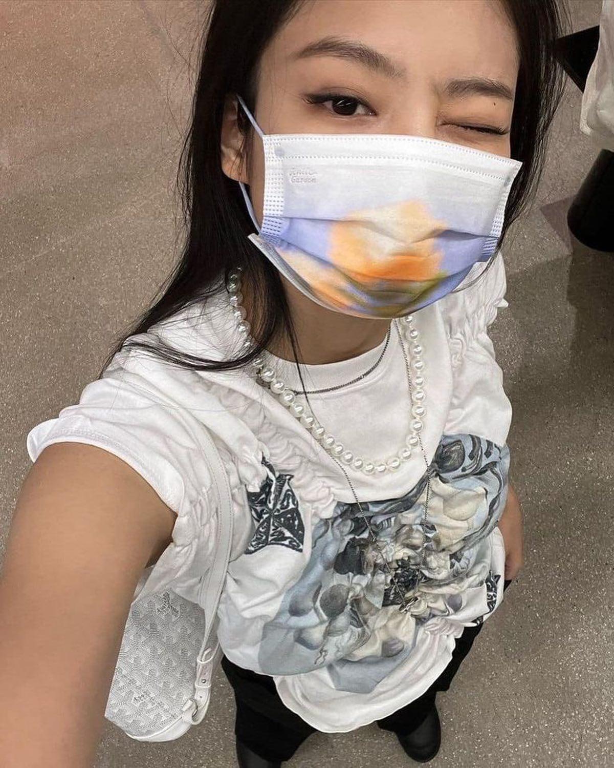 제니의 러블리힙 패션@참고🍊💙 이미지3