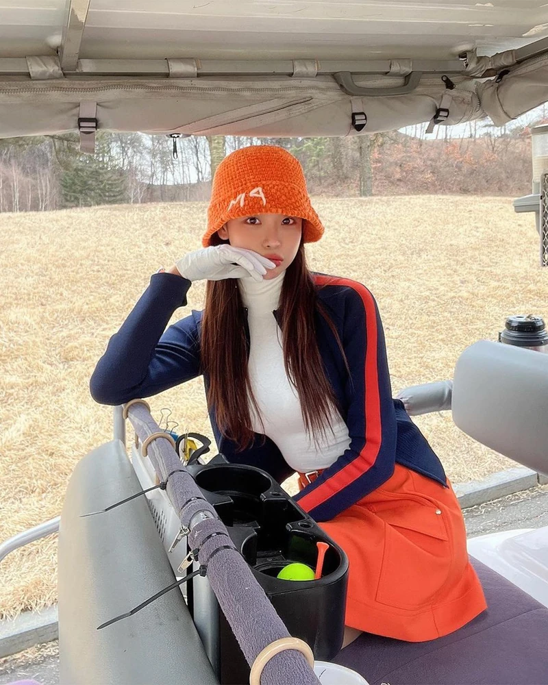 이쁜 골프복 입고@라운딩해⛳️🧡 이미지2