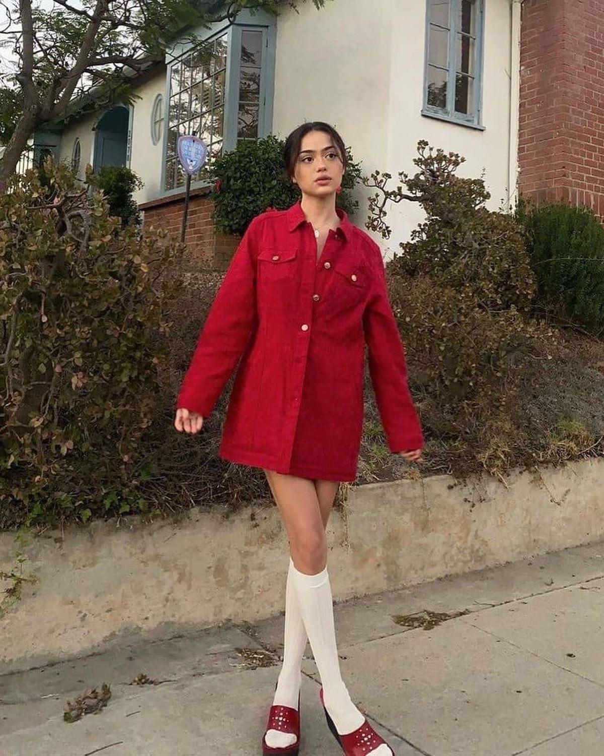 강렬한 레드룩 끌릴땐 @이렇게❤️‍🔥 이미지3