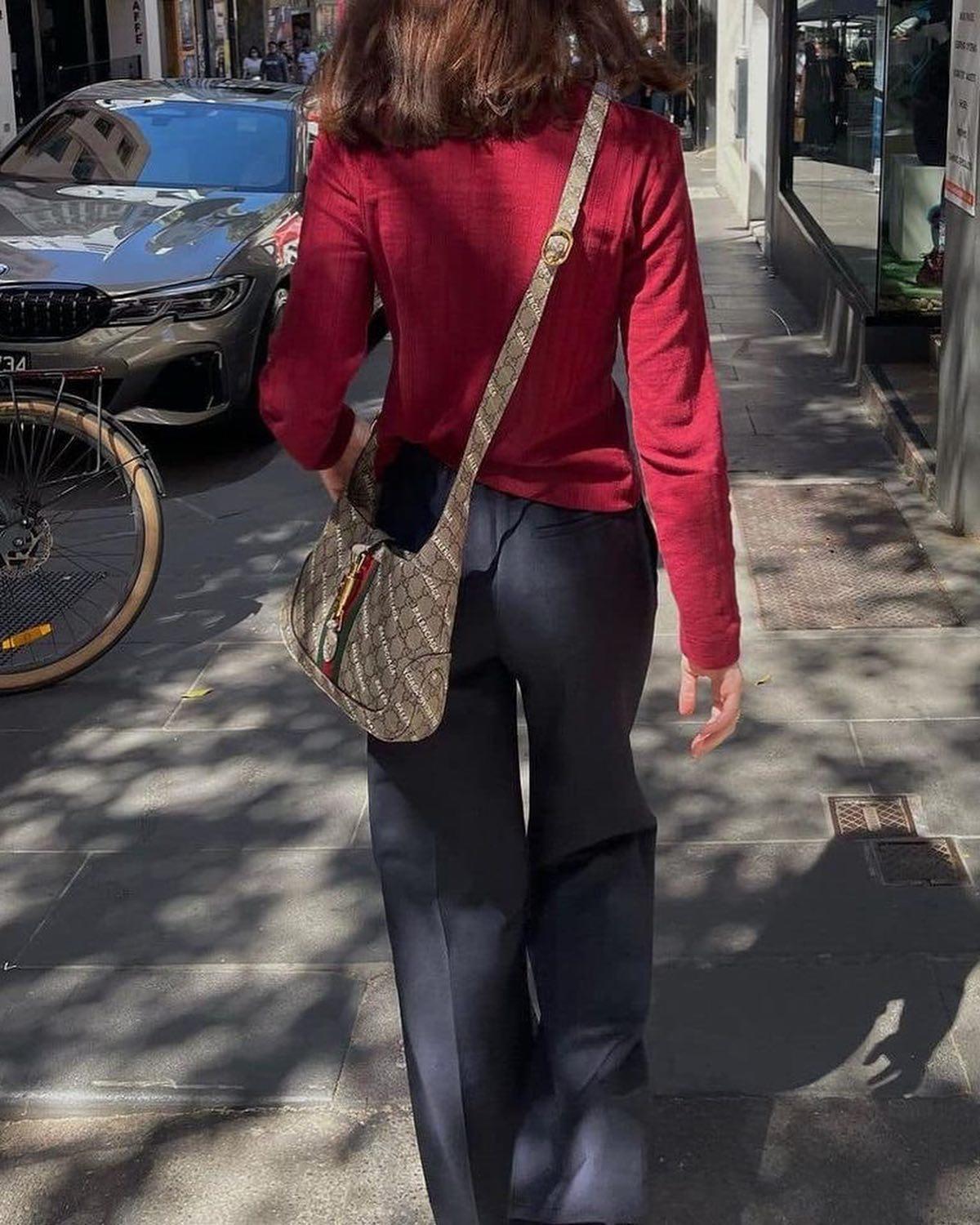 강렬한 레드룩 끌릴땐 @이렇게❤️‍🔥 이미지5