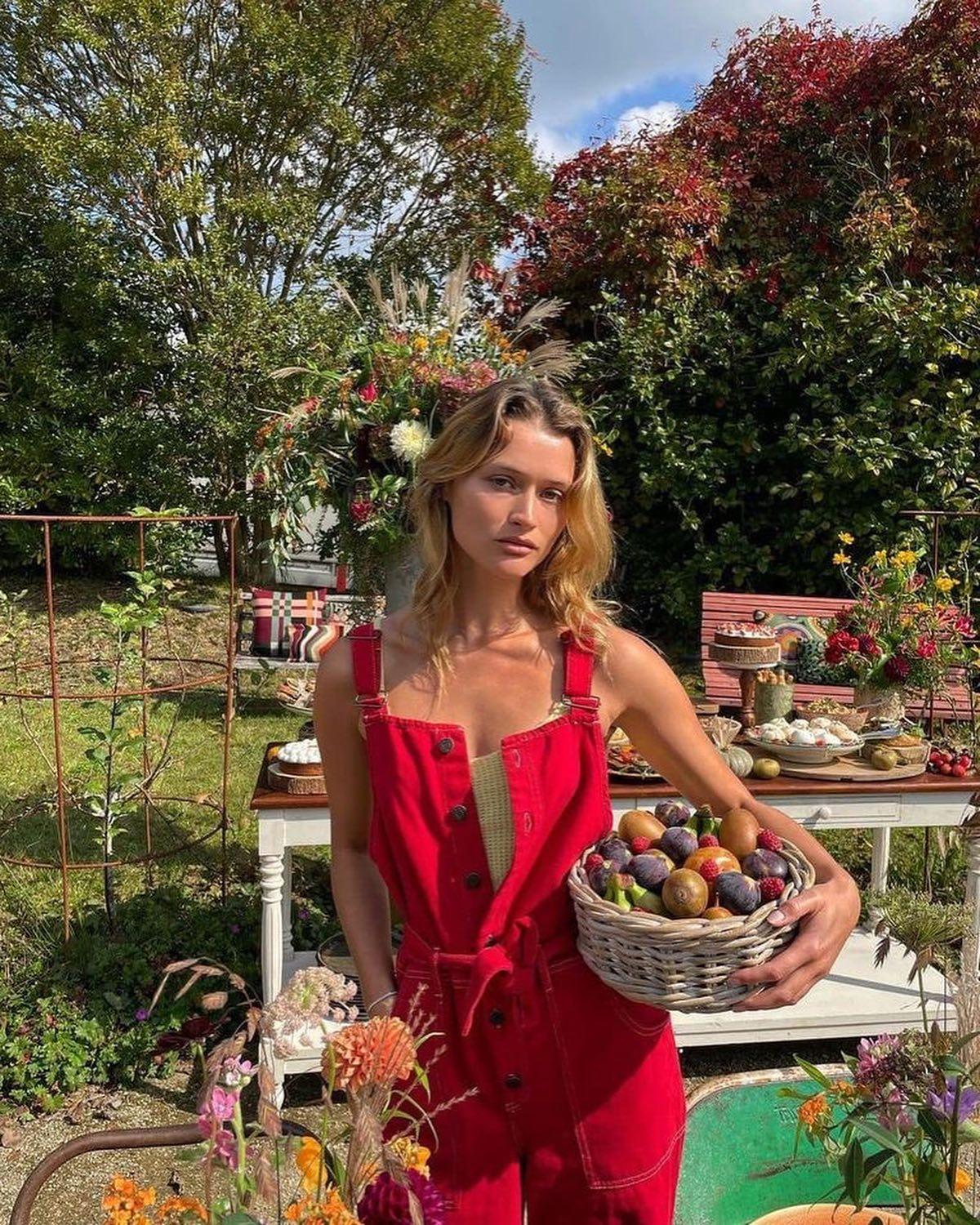 강렬한 레드룩 끌릴땐 @이렇게❤️‍🔥 이미지6