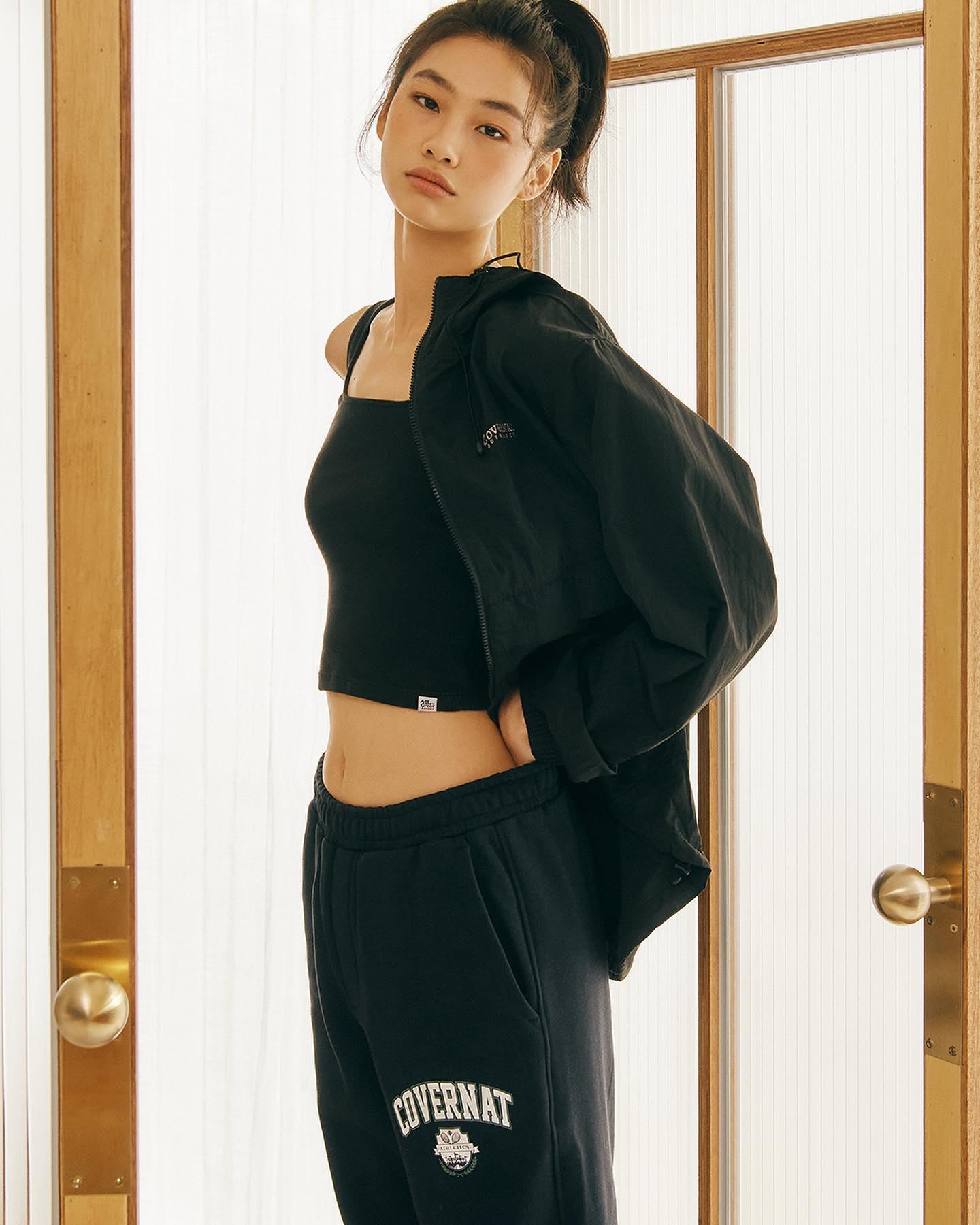 호연언니 10가지😎🏖@여름룩
역시 본업 모델 센스🔥❤️다 무신사랑 참고해 #광고 이미지9