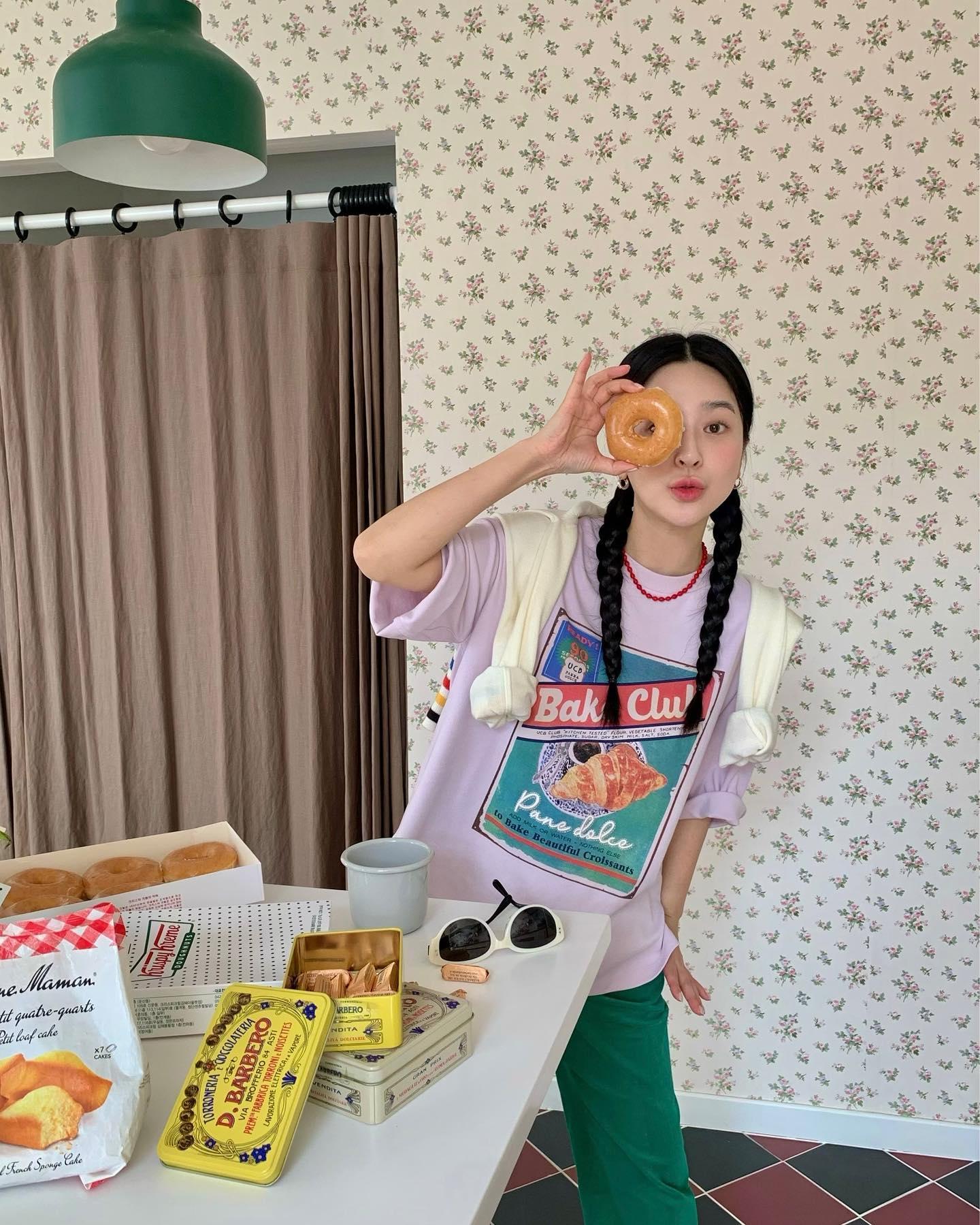 베이커리 그래픽에 통통 컬러🍞💚 
@베네통 BAKE CLUB🍰 #광고 이미지6