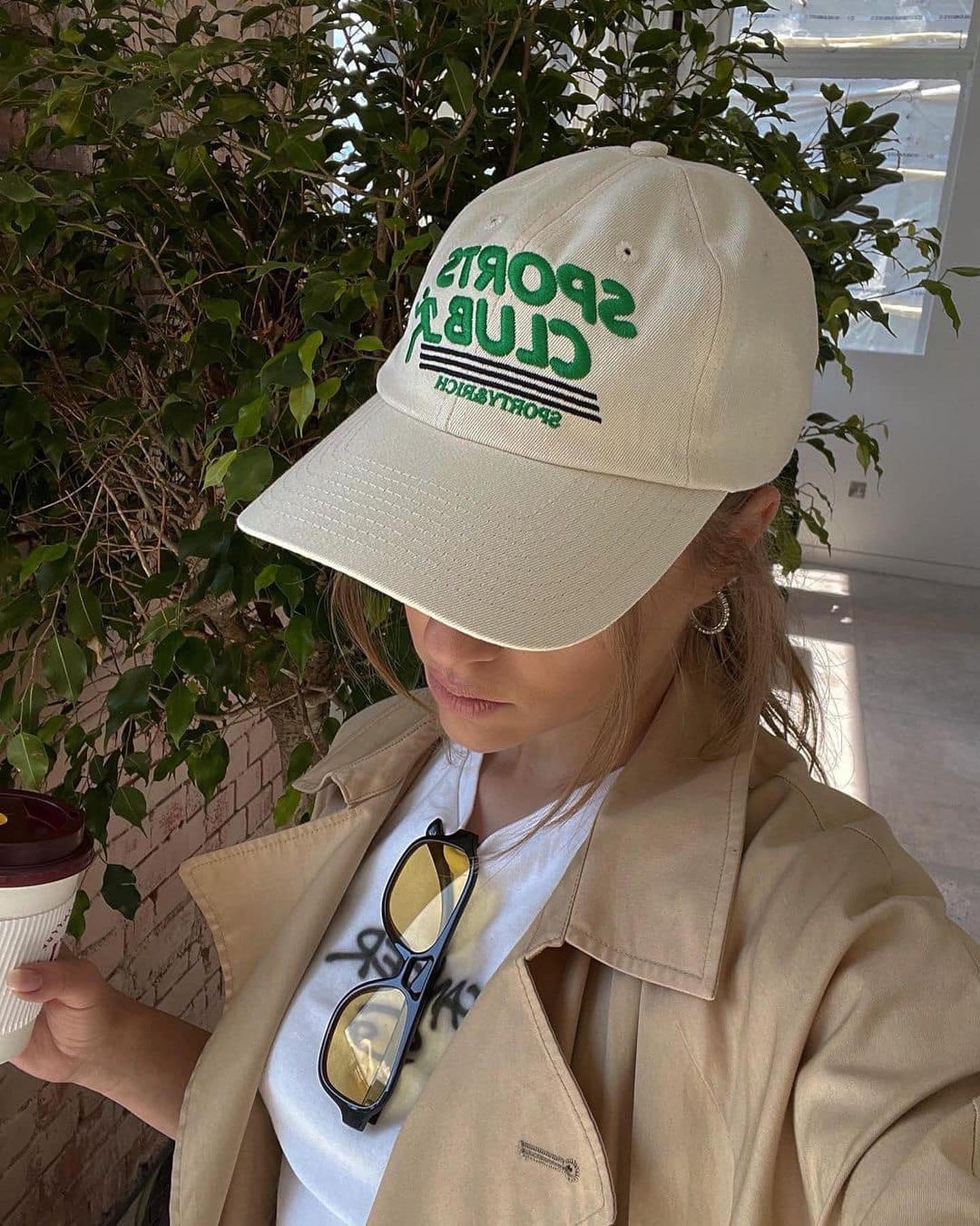 볼캡 하나로 멋내기🧢🤎 이미지8