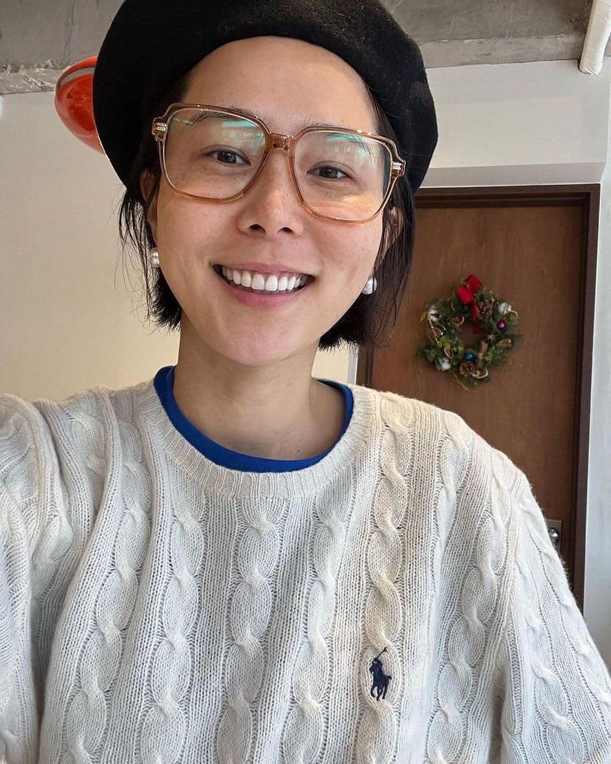 안경으로 분위기 변신🤓❣️ 이미지"