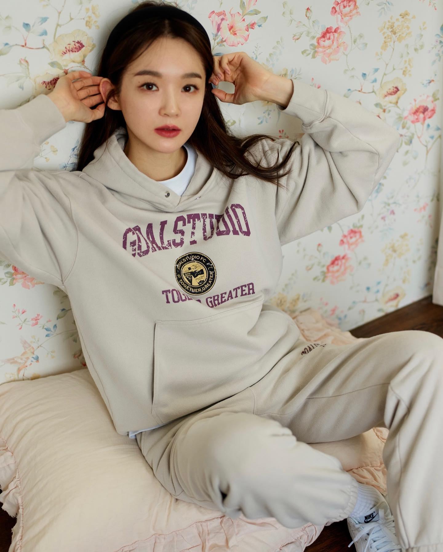 언니들처럼💖🖤@시밀러셋업?!
골스튜디오 x 다비치🙋🏻♀️🙋🏻♀️예쁜 시밀러 간절기템 준비해 #광고 이미지8