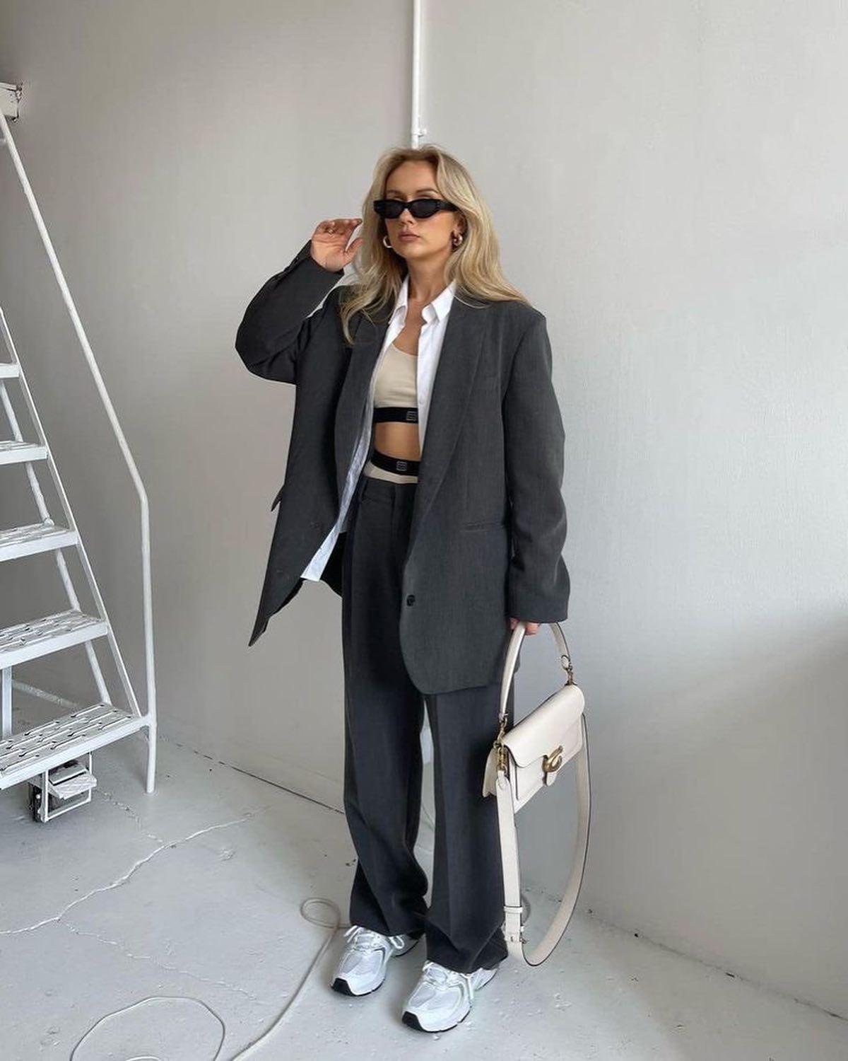 브라탑 패션 도전해볼까😎❤️‍🔥 이미지2