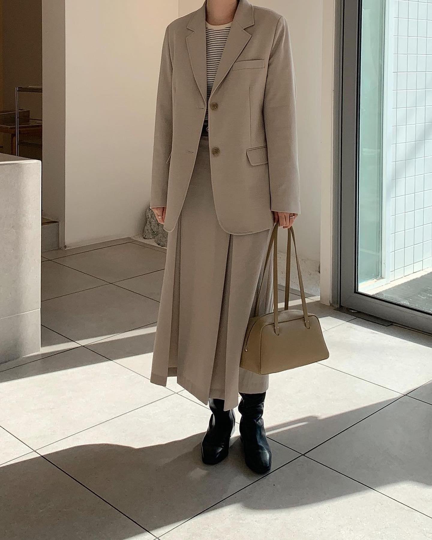 요즘 보스턴백도 미니👜🤍@참고 이미지3