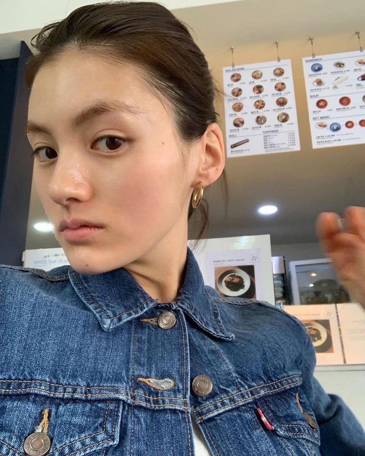 끝없는 매력 김용지 데일리💙 이미지