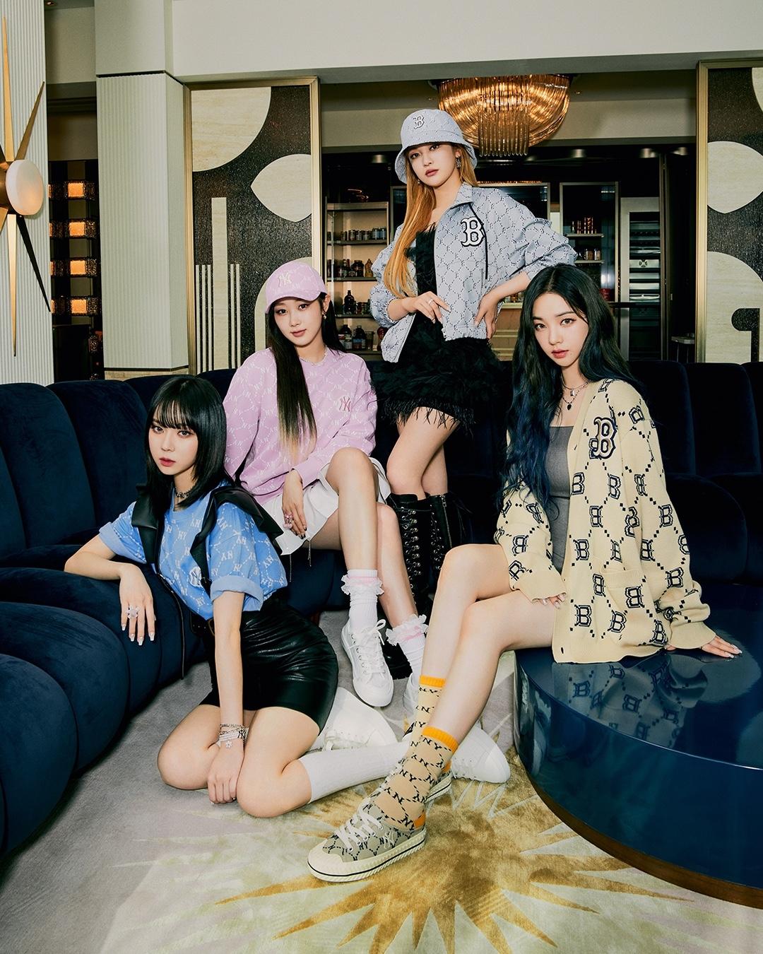 비주얼이 어나더레벨🔮💜⠀
MLB 모노그램 컬렉션 x 에스파 @찢었다🔥💗 #광고 이미지2