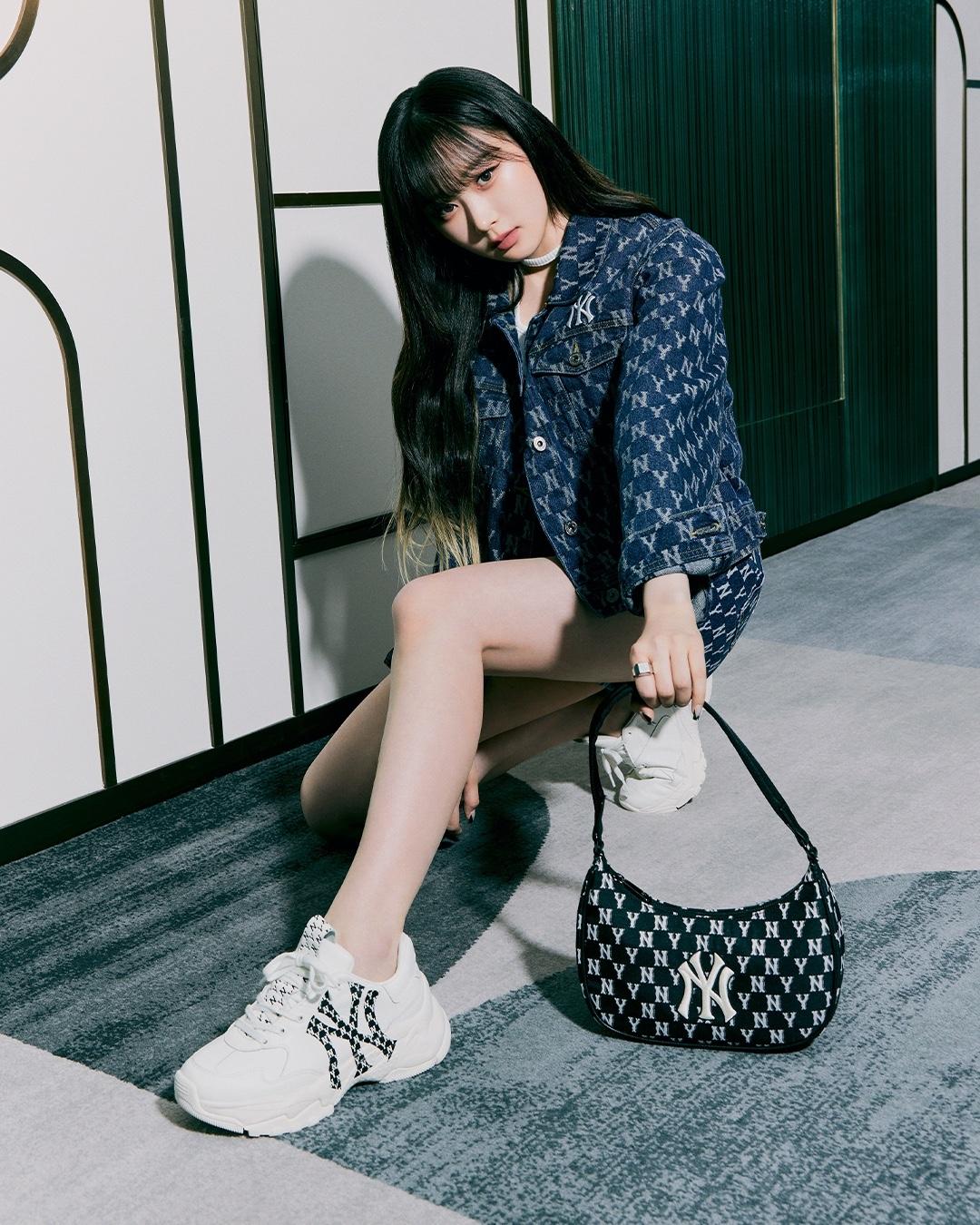 비주얼이 어나더레벨🔮💜⠀
MLB 모노그램 컬렉션 x 에스파 @찢었다🔥💗 #광고 이미지6