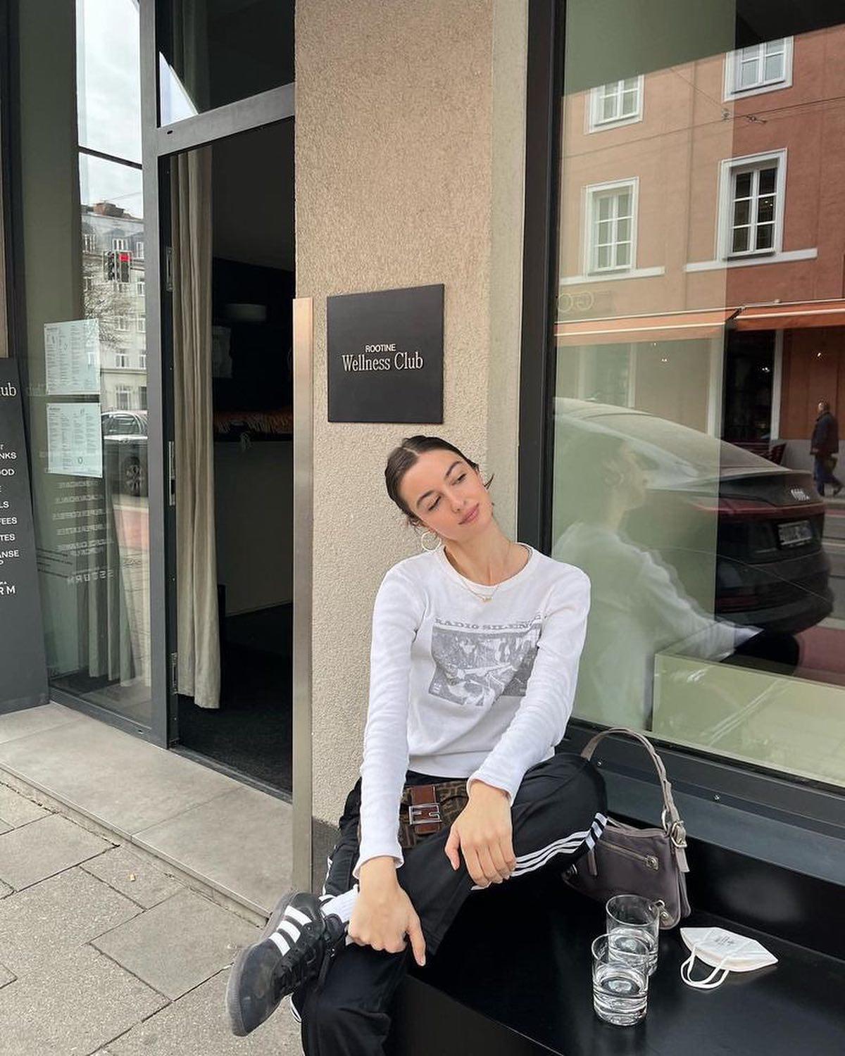 요즘 끌리는 아디다스템🎶🖤 이미지4