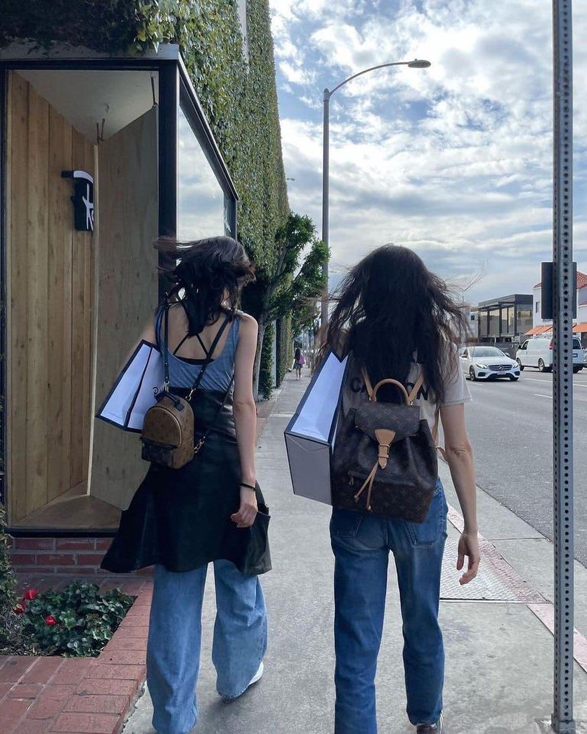 나도 @미니백팩 장만할까?!🎒🤎 이미지"