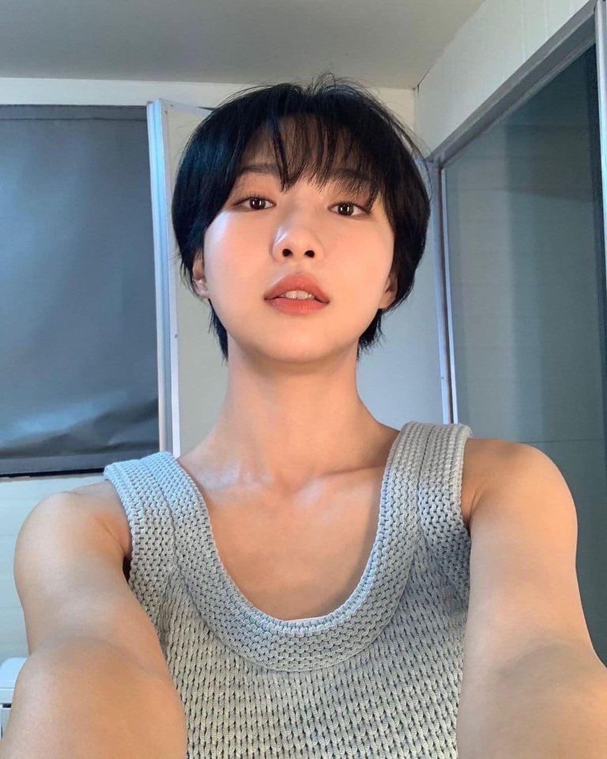 산뜻하게 봄 단발@어때💇🏻‍♀️💚🌸 이미지"