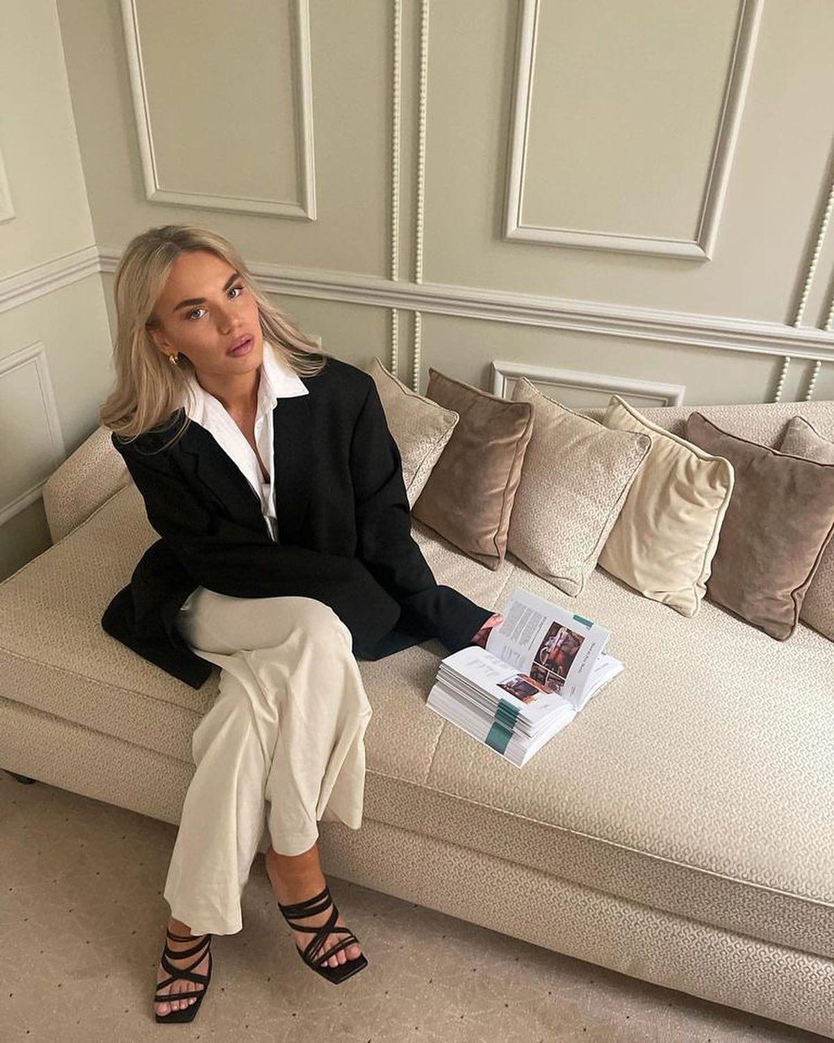 아침에 독서 좀 해볼까?📚🌿 이미지8