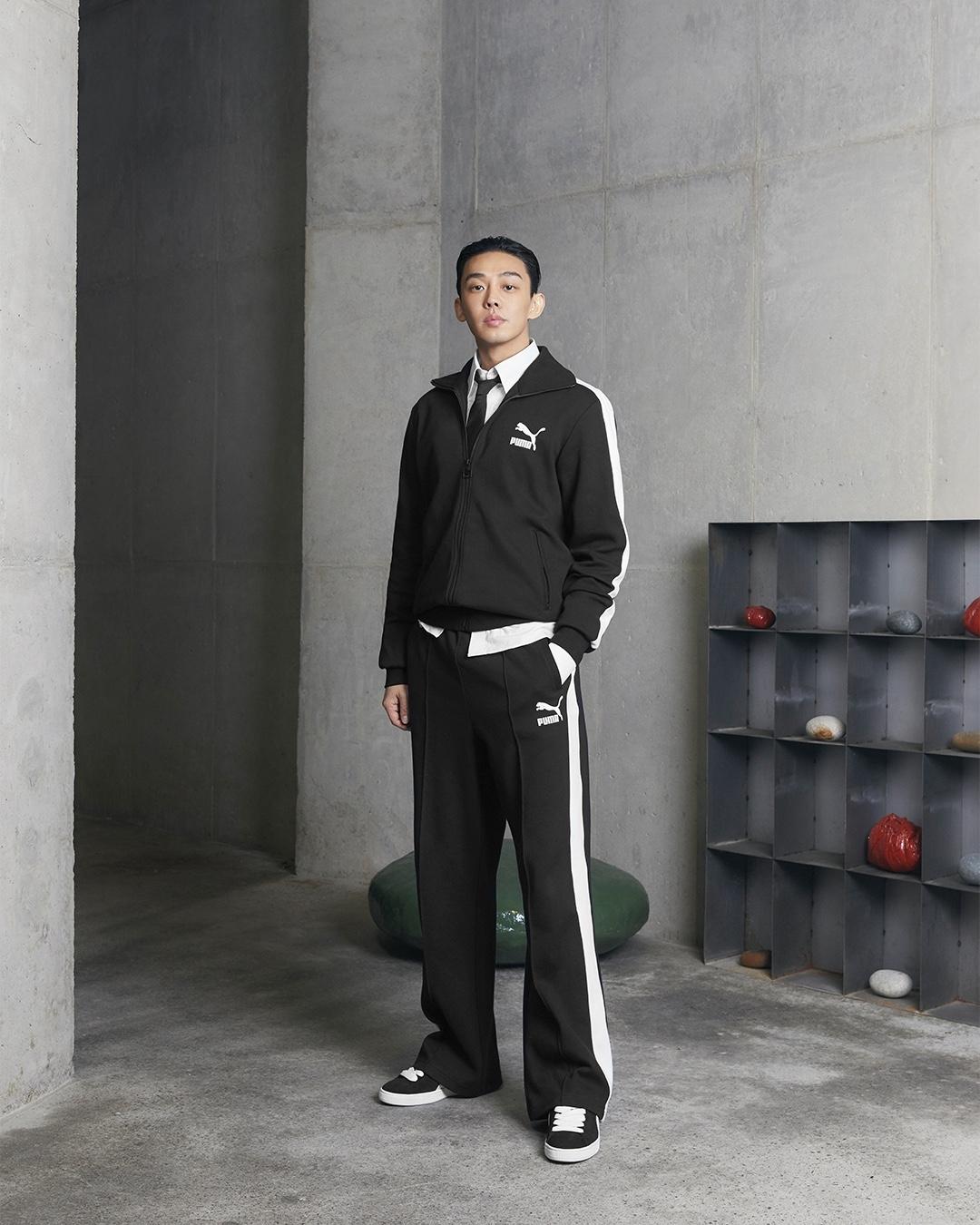 푸마 앰배서더룩🐅🖤@힙하다⁣⠀
세 무드로 풀어내는 스웨이드, 티쎄븐 스타일링👟✔️ #광고 이미지4