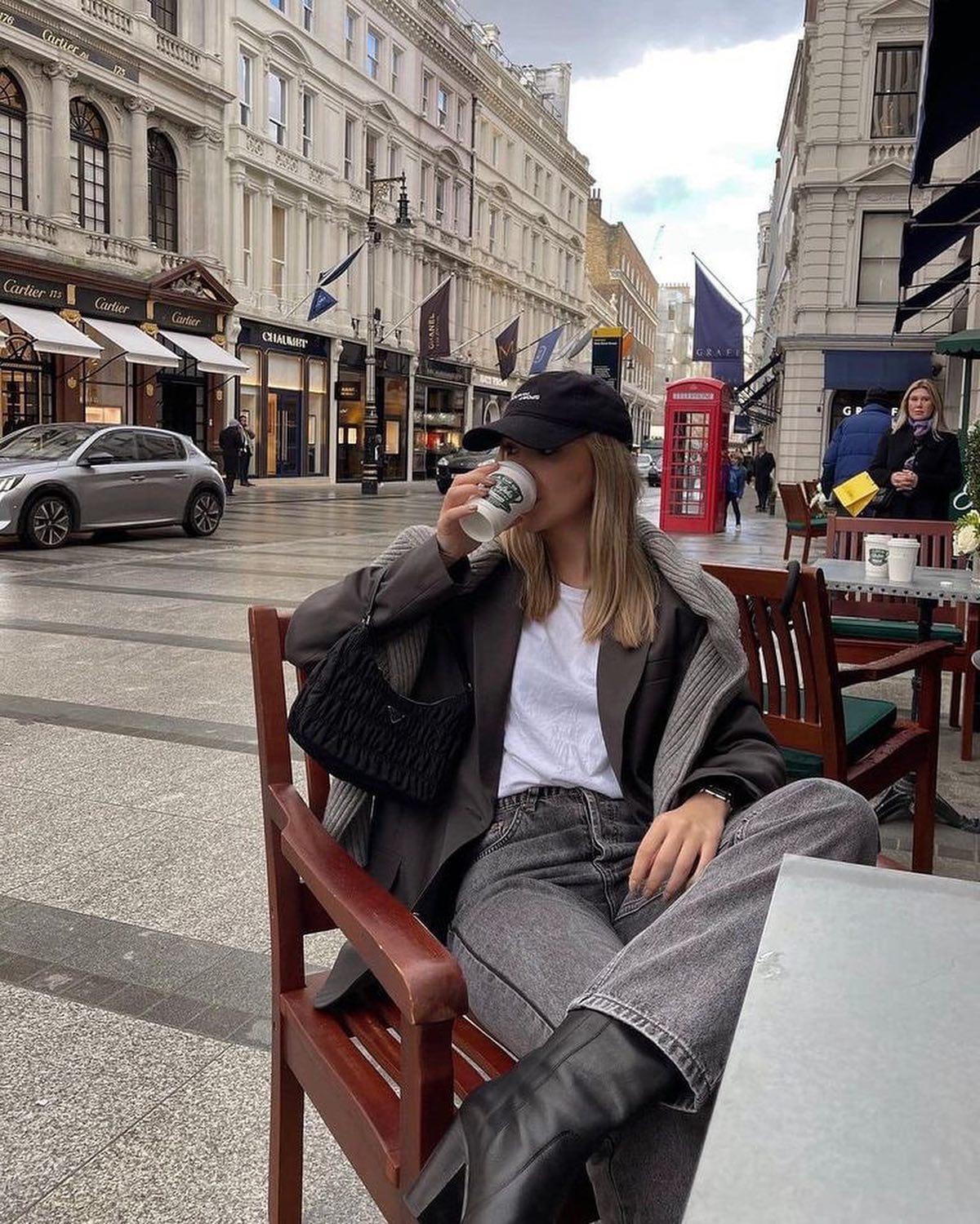 꾸안꾸는 캡모자로🧢👻 이미지3