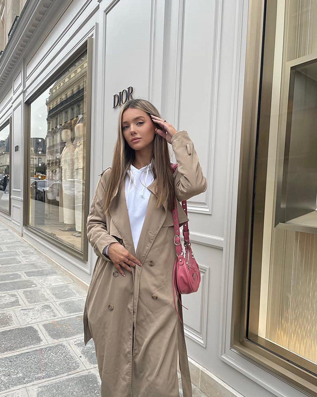 요즘 파리지앵 포토존🇫🇷디올 파리 이미지6