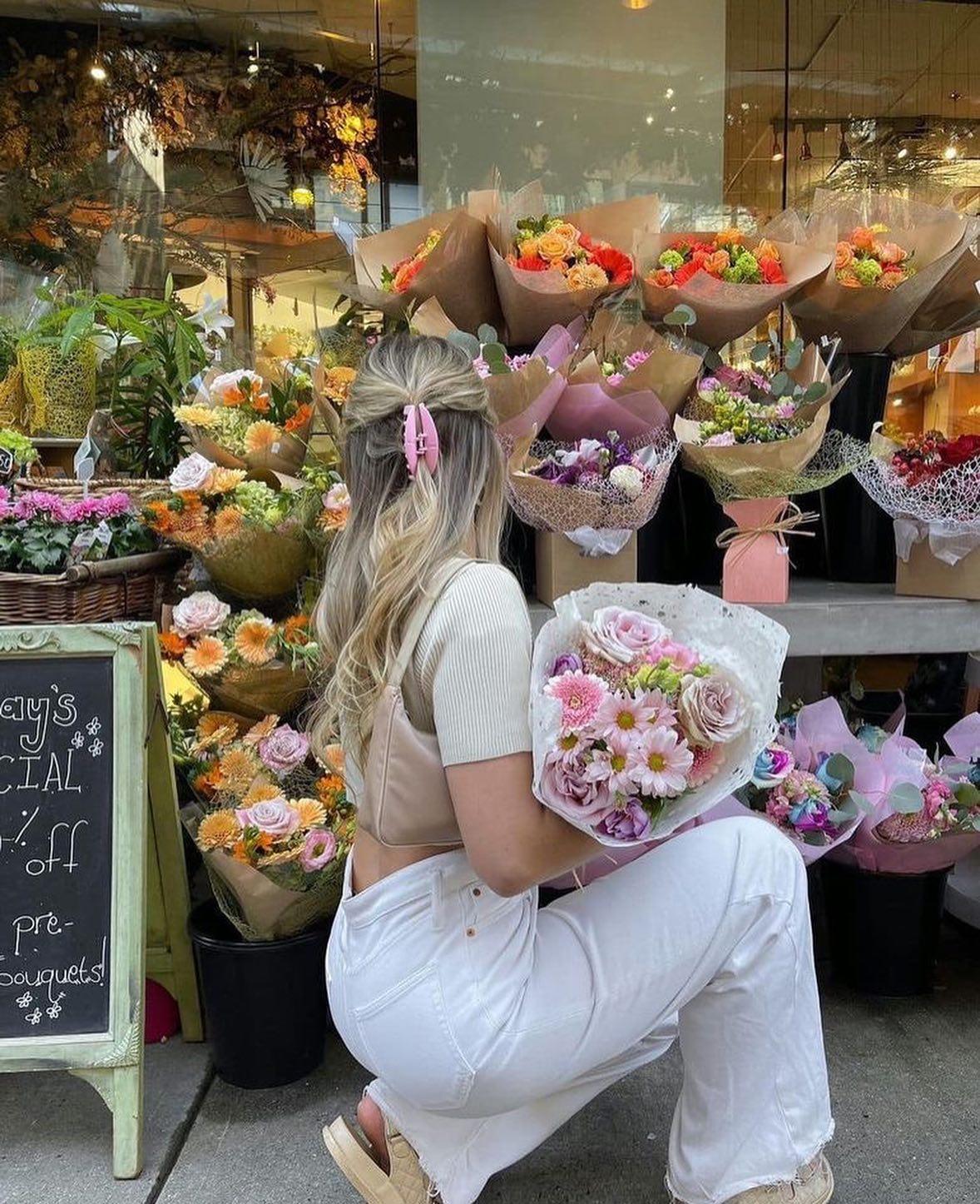 화이트팬츠 코디@넘이뻐☀️🤍 이미지3