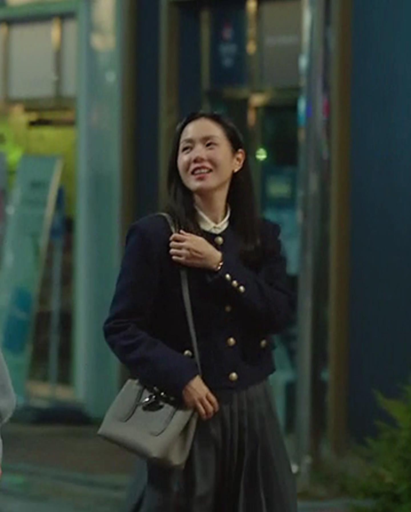 서른, 아홉 손예진🤎🖤가방코디
롱샴 로조 토트백, 로조 에센셜 버킷백 우아해👜@저장 #광고 이미지2