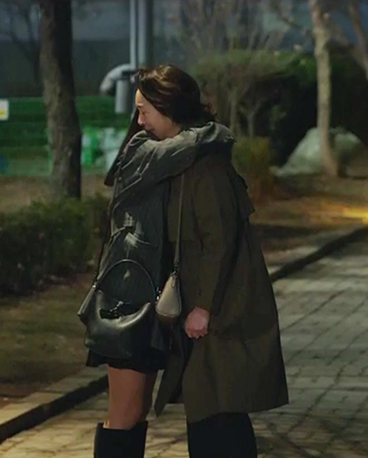 서른, 아홉 손예진🤎🖤가방코디
롱샴 로조 토트백, 로조 에센셜 버킷백 우아해👜@저장 #광고 이미지4