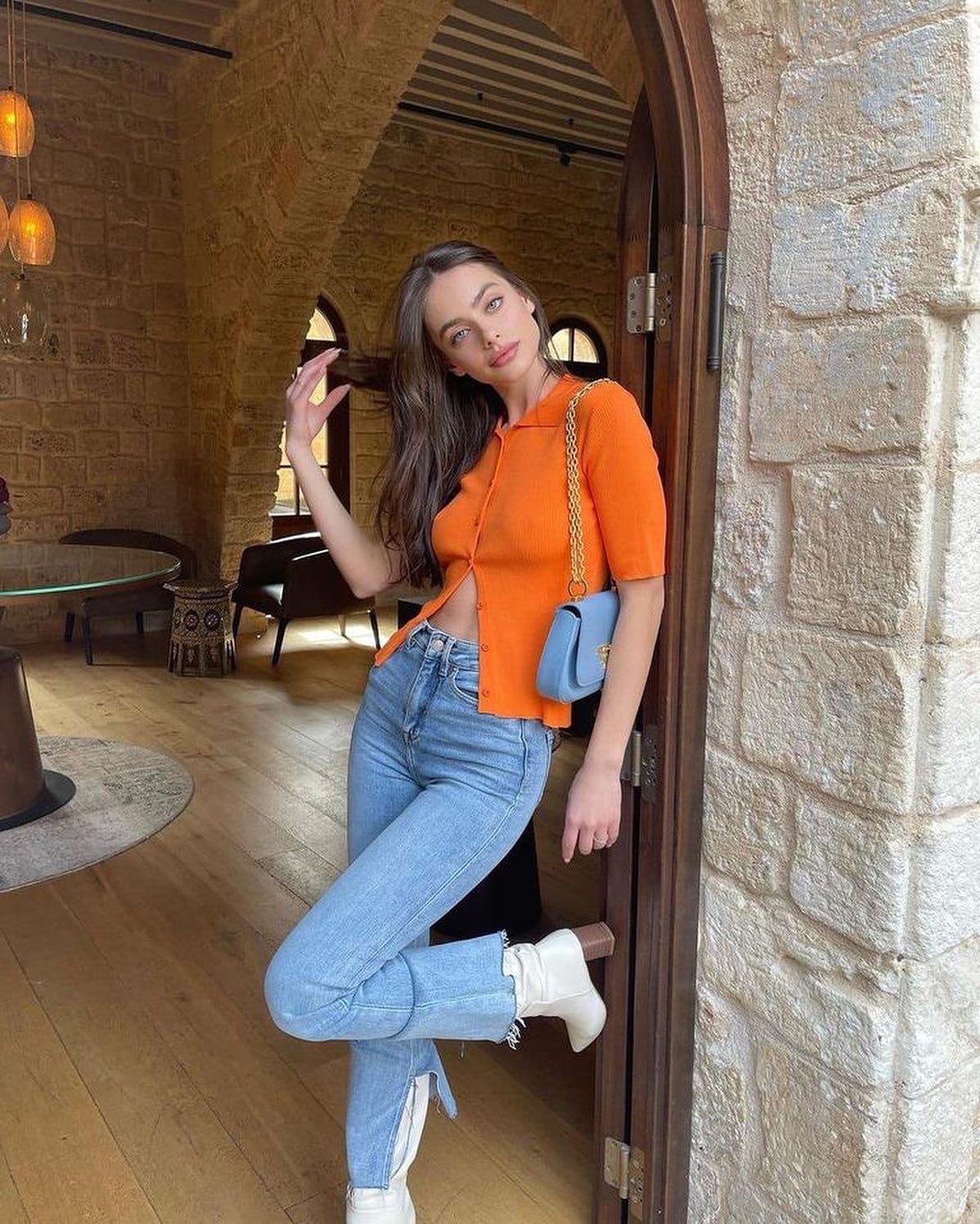 슬슬 연청이 끌리네👖🧡 이미지