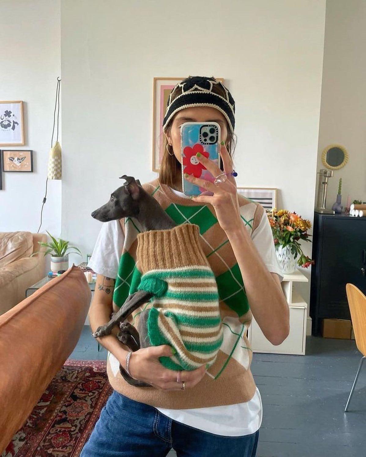 봄 니트조끼 활용법💚🤎 이미지