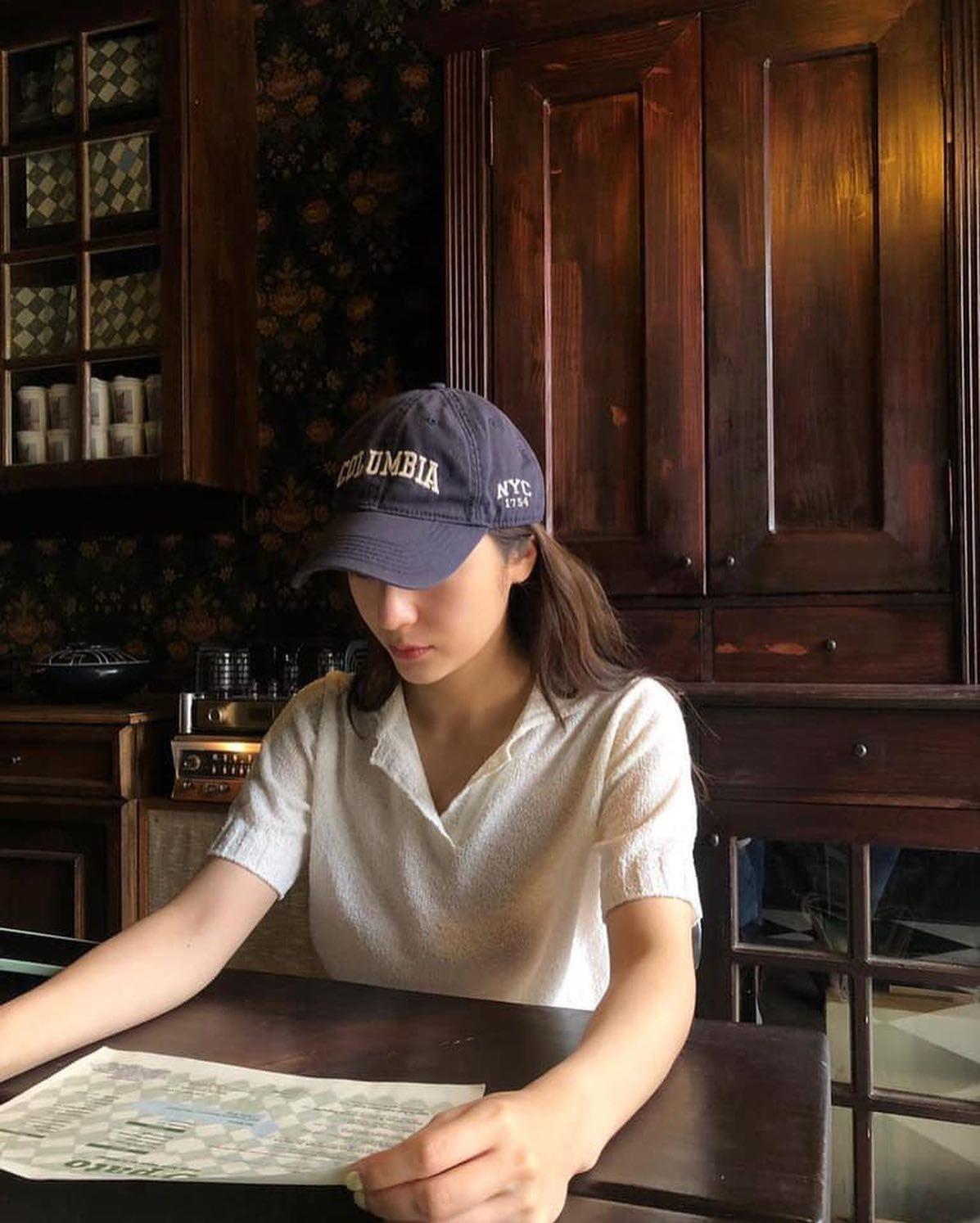 볼캡 땡길 때@언니들 참고🖤🧢 이미지6