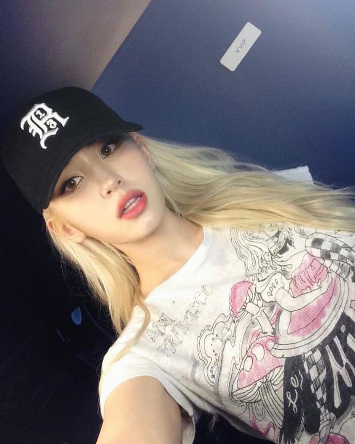 볼캡 땡길 때@언니들 참고🖤🧢 이미지8