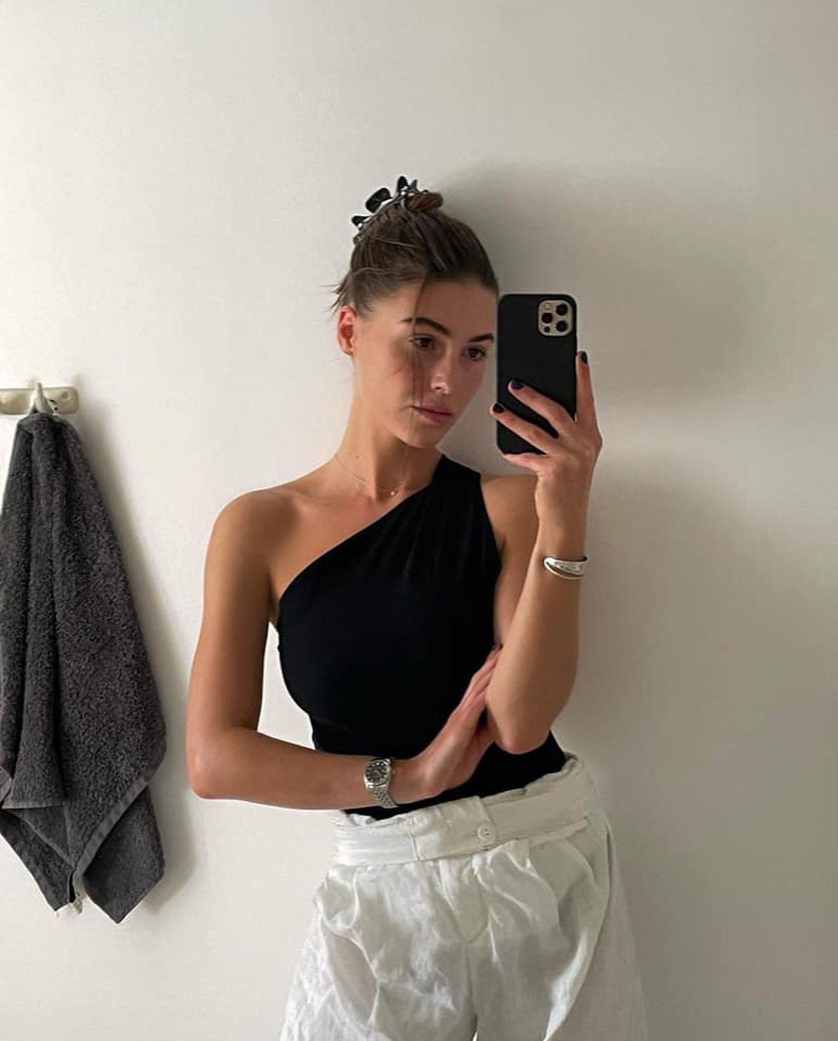 올림머리는 집게핀이지🤨🖤 이미지5