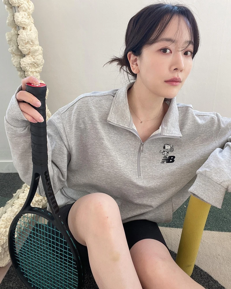 댕댕이 한정해🐶🤍뉴발 x 스누피 이미지2