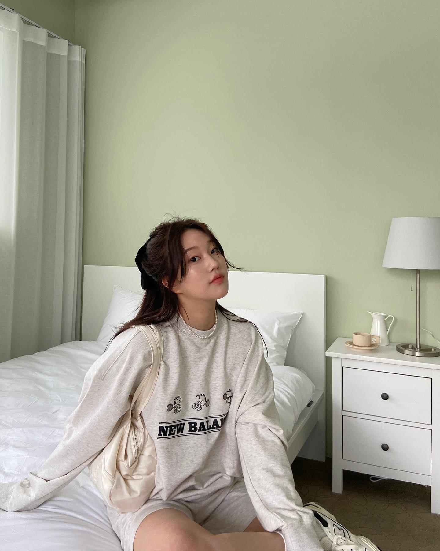 댕댕이 한정해🐶🤍뉴발 x 스누피 이미지8