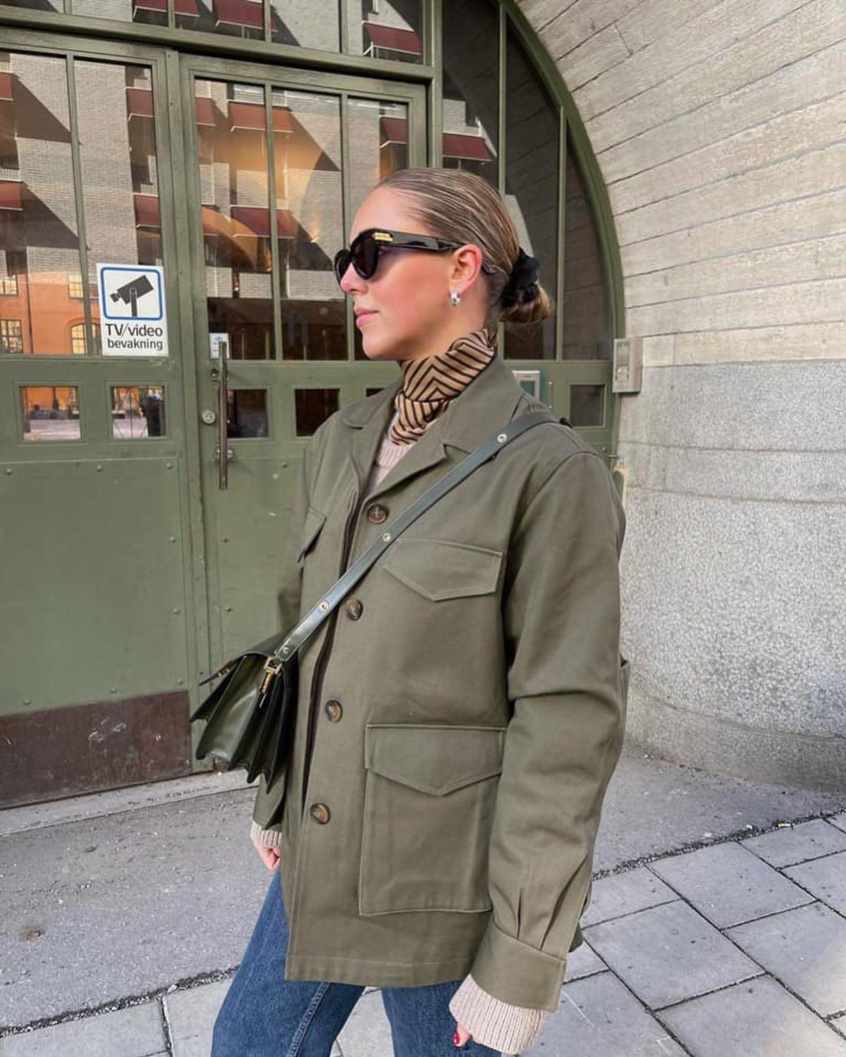 간절기에 가볍게 스카프 얹기⛅️🖤 이미지5