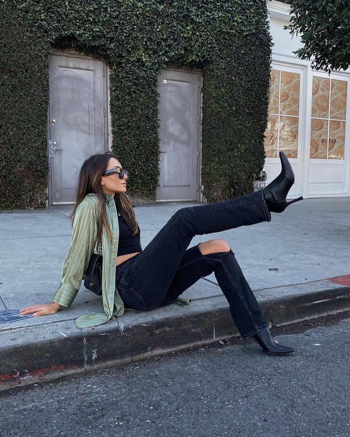 무릎 시려도 포기못해 찢청💙👖 이미지5