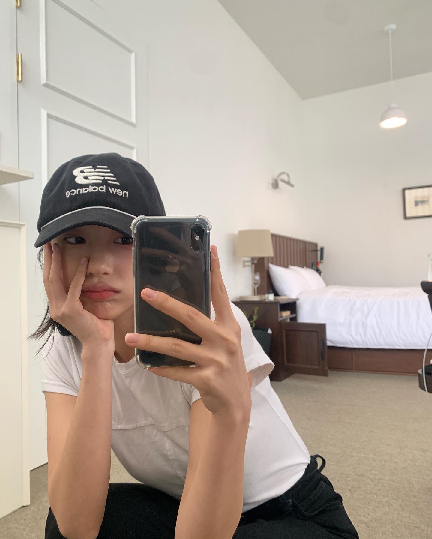 봄 꾸안꾸 완성해🧢🤍@레트로캡 이미지3