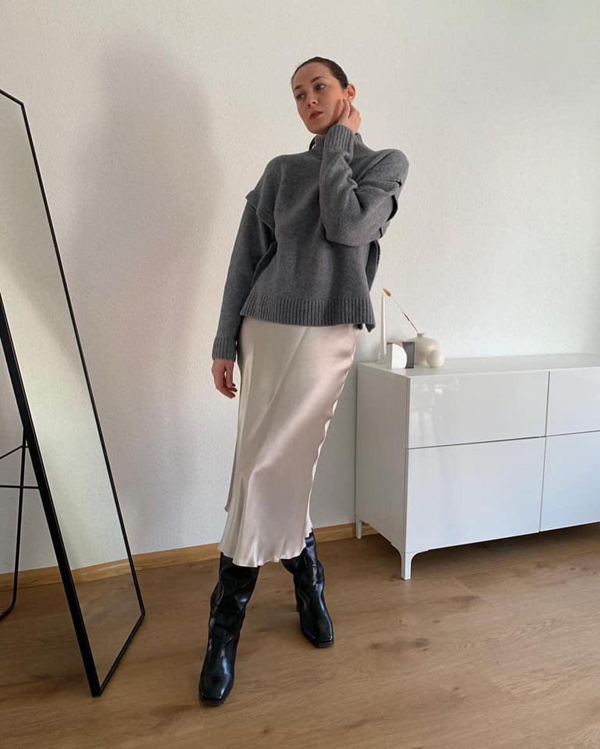 롱스커트로 차분하게👗🖤 이미지5