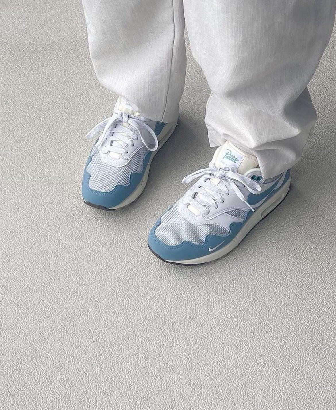 블루톤 나이키 예쁘네💙 이미지5