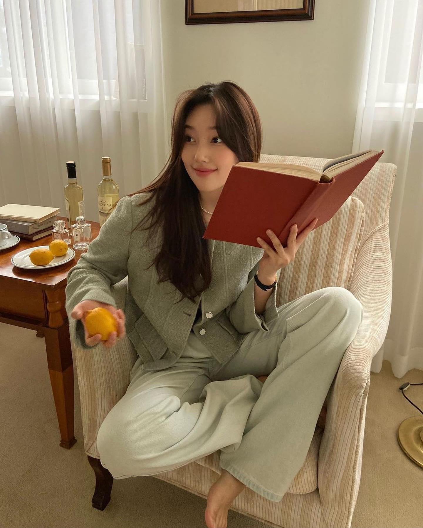 우아한 봄나들이💚🖤트위드 챙겨 이미지2