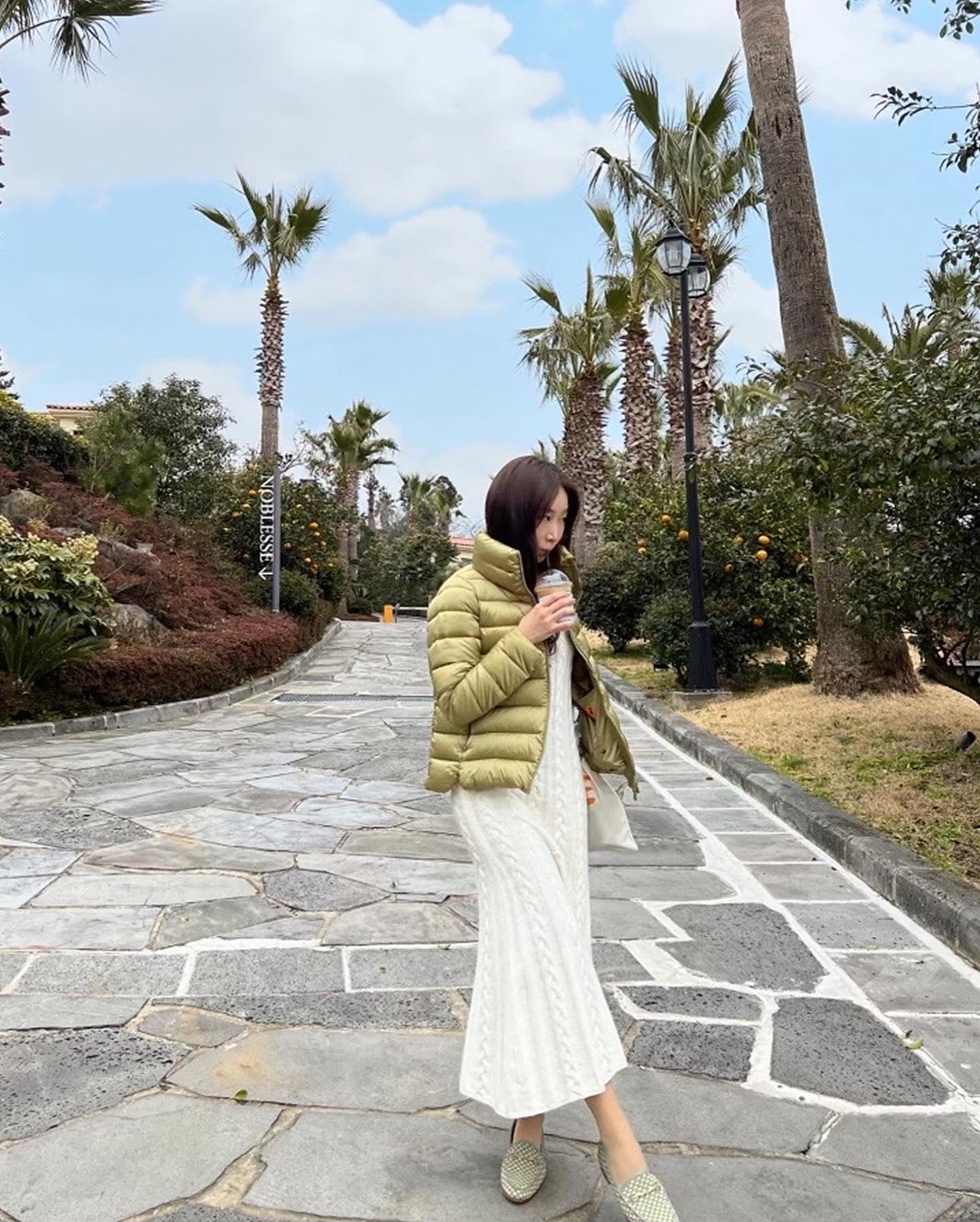 간절기 찰떡 활용템😎💚경량패딩
편하게 가지고 다닐 폴더블 패딩🐤🧡@준비해 #광고 이미지6