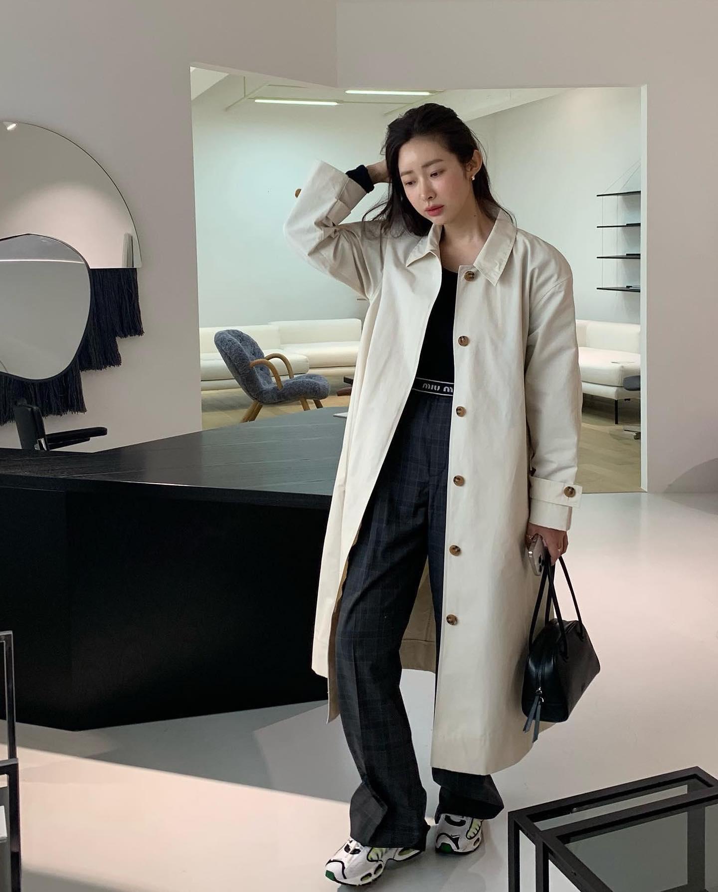 정원언니 봄코디🧥💙너무@예뻐 이미지1