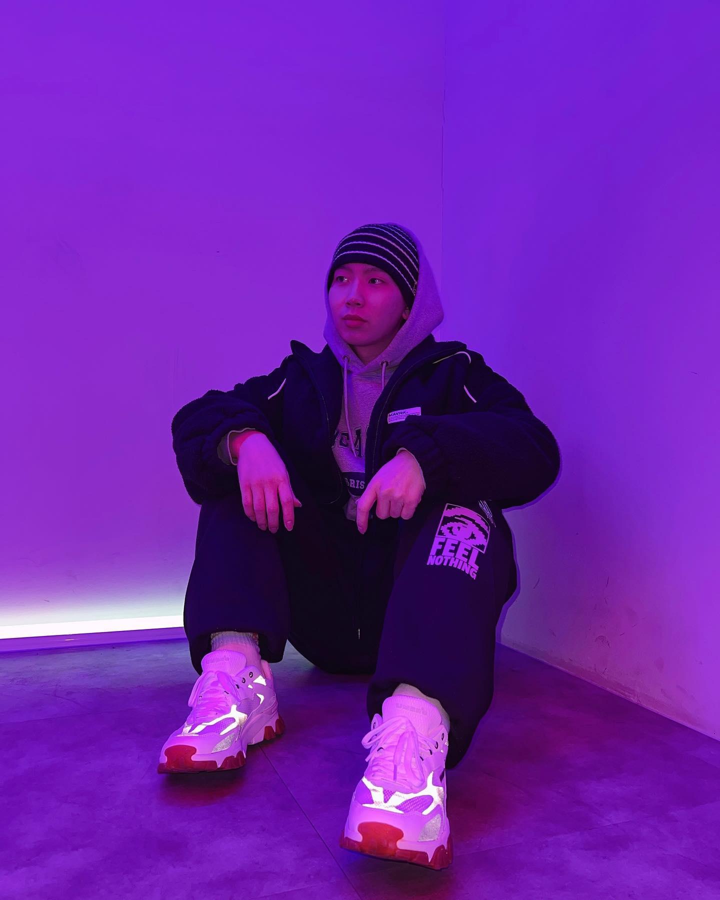 봄 코디에 스트릿무드🔥🤍@추가
요즘 힙한 믹스 코디에 자주보는😎🎧 엄브로 스토니 #광고 이미지4