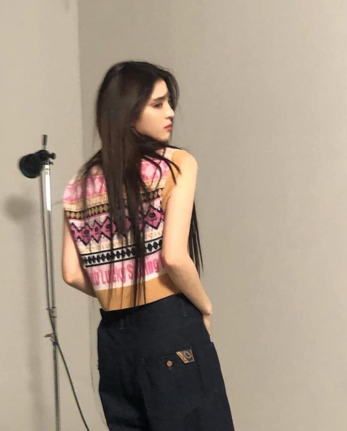 독보적인 분위기@한소희🖤 이미지2