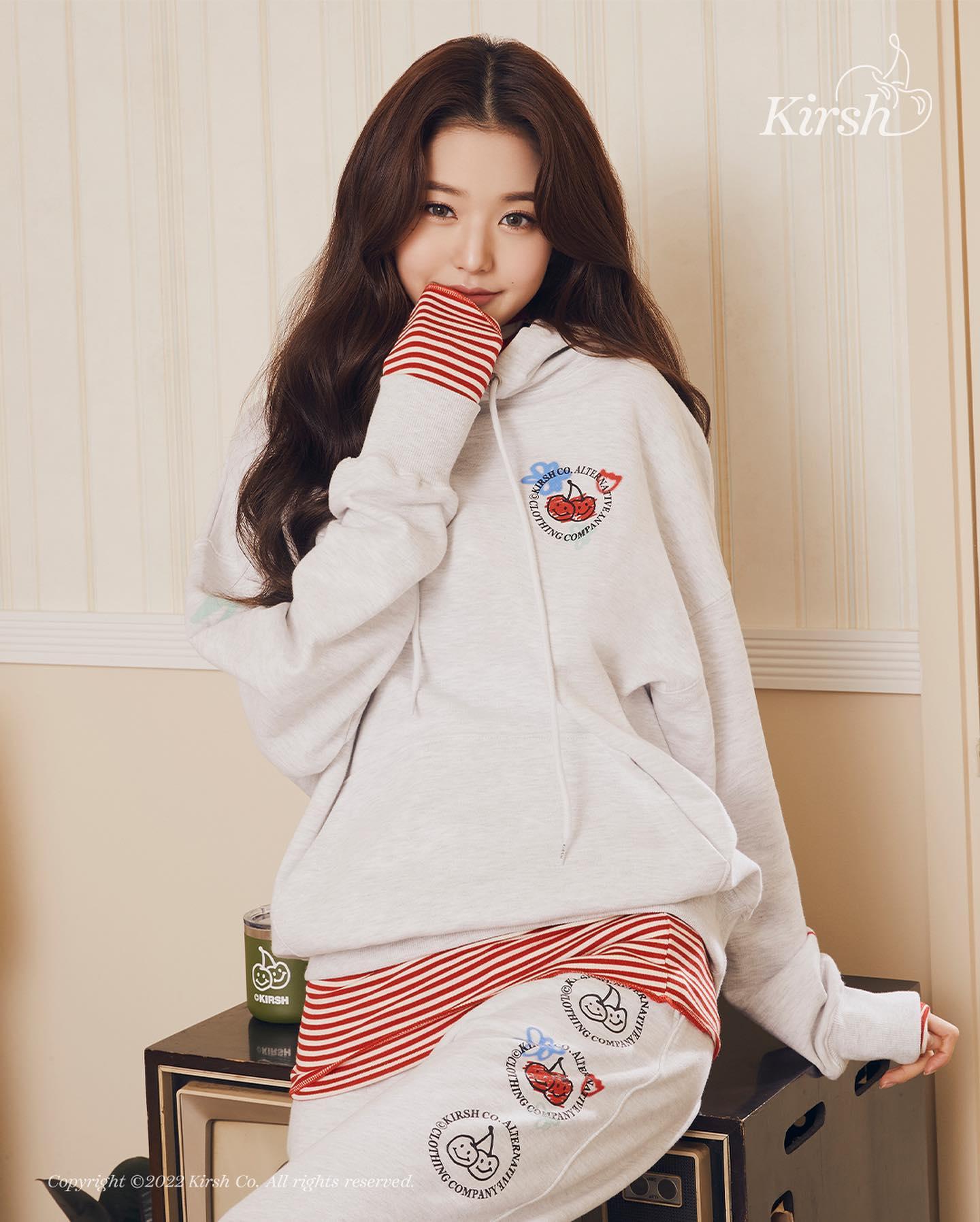 완성형 미모 봄코디🍒❤️@예쁘다
예쁜 언니룩 참고해둬👗🌸 키르시 x 장원영 #광고 이미지4