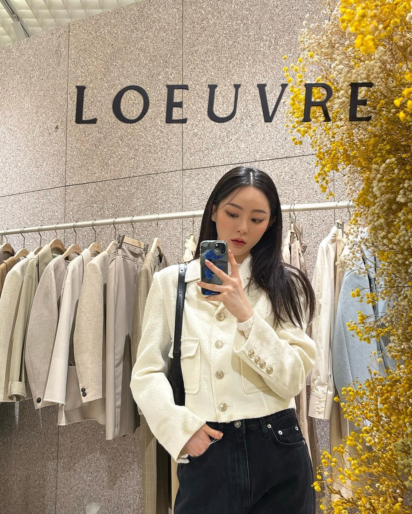 자켓 + 가방 핫플💛🖤같이갈래?!
루에브르 더현대 서울 오픈✅🏬@저장해놔 #광고 이미지3