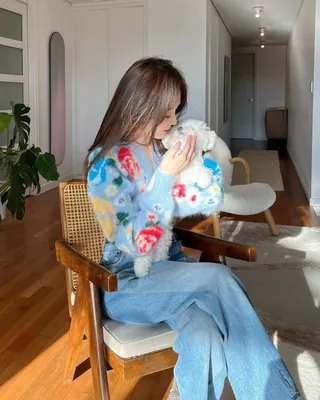 센스넘치는 민경언니 일상룩💐💙 이미지