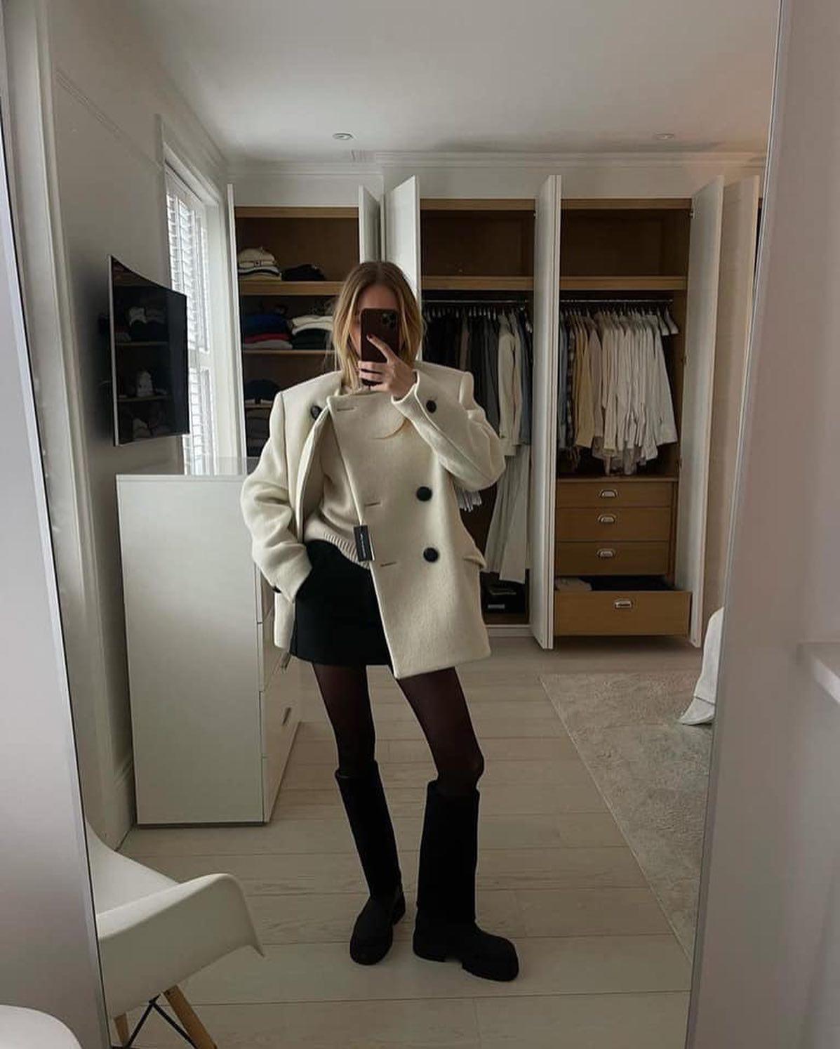 취향저격인 숏팬츠 코디🖤 이미지2