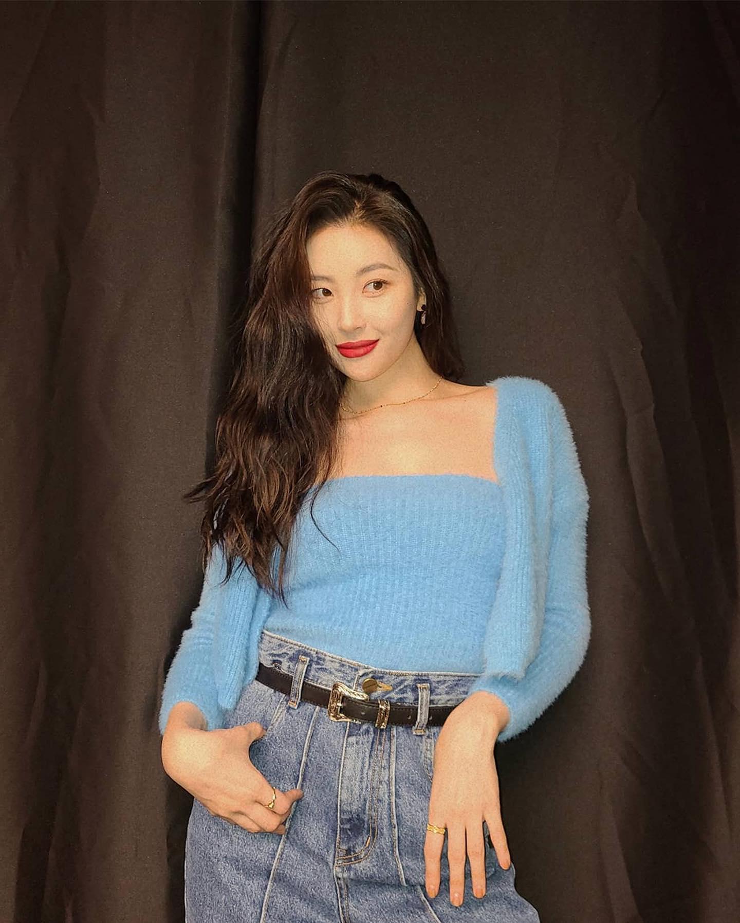 요새 너무 예쁜 선미 일상룩💖💙 이미지4