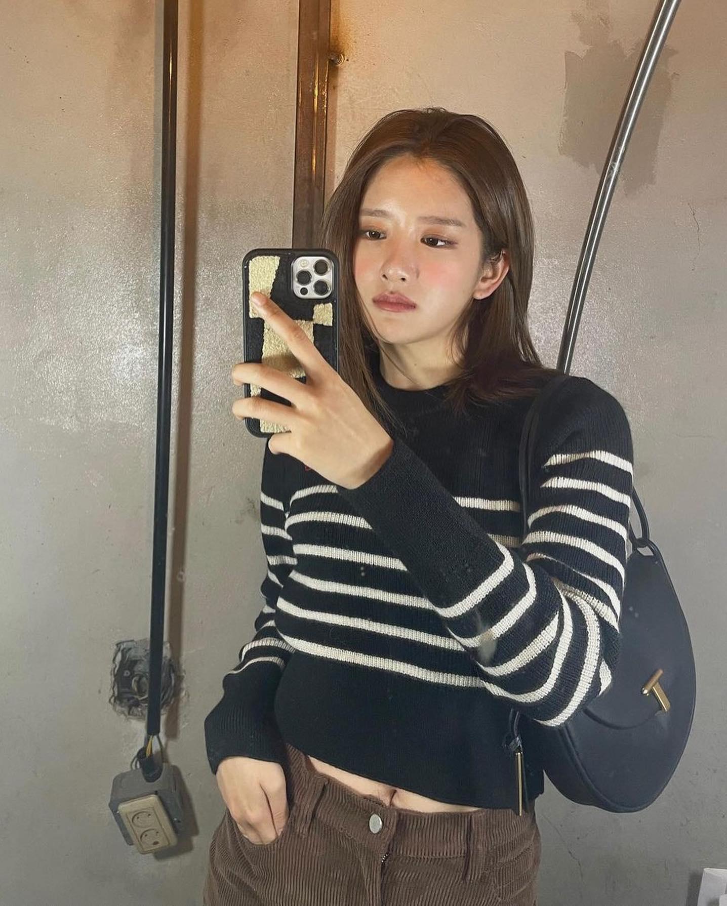 봄 데일리룩 필수템👜🌼@숄더백 이미지