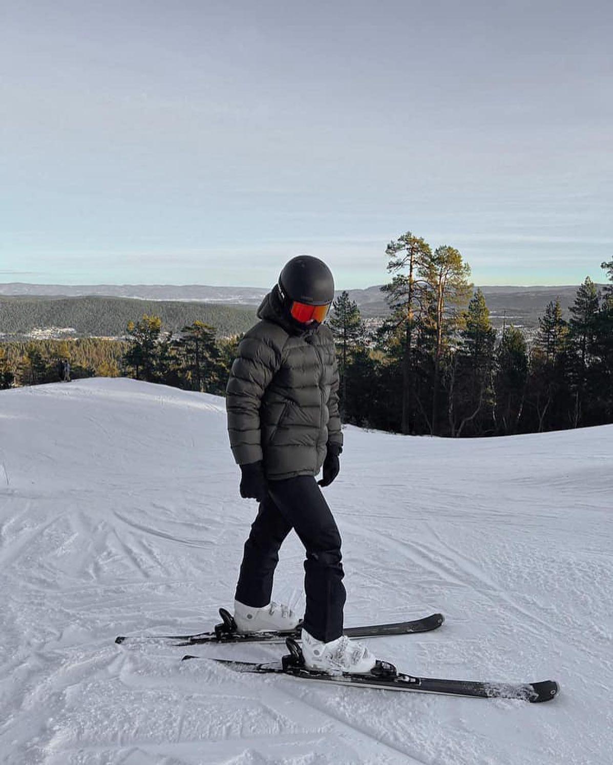 패딩입고 스키타러 가쟈⛷ 이미지6